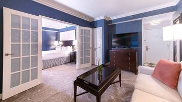 1 bedroom, in-room safe, desk, free WiFi