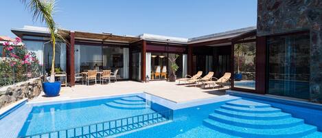 Chalet | Pool | Innenpool, Außenpool