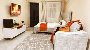 1 bedroom, iron/ironing board, WiFi, bed sheets