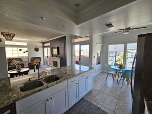 Interior - Charming 3-bedroom condo, less than a mile from ocean (Huntington Beach)
