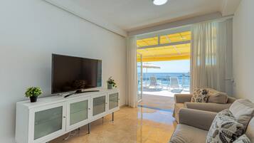 House | Living room