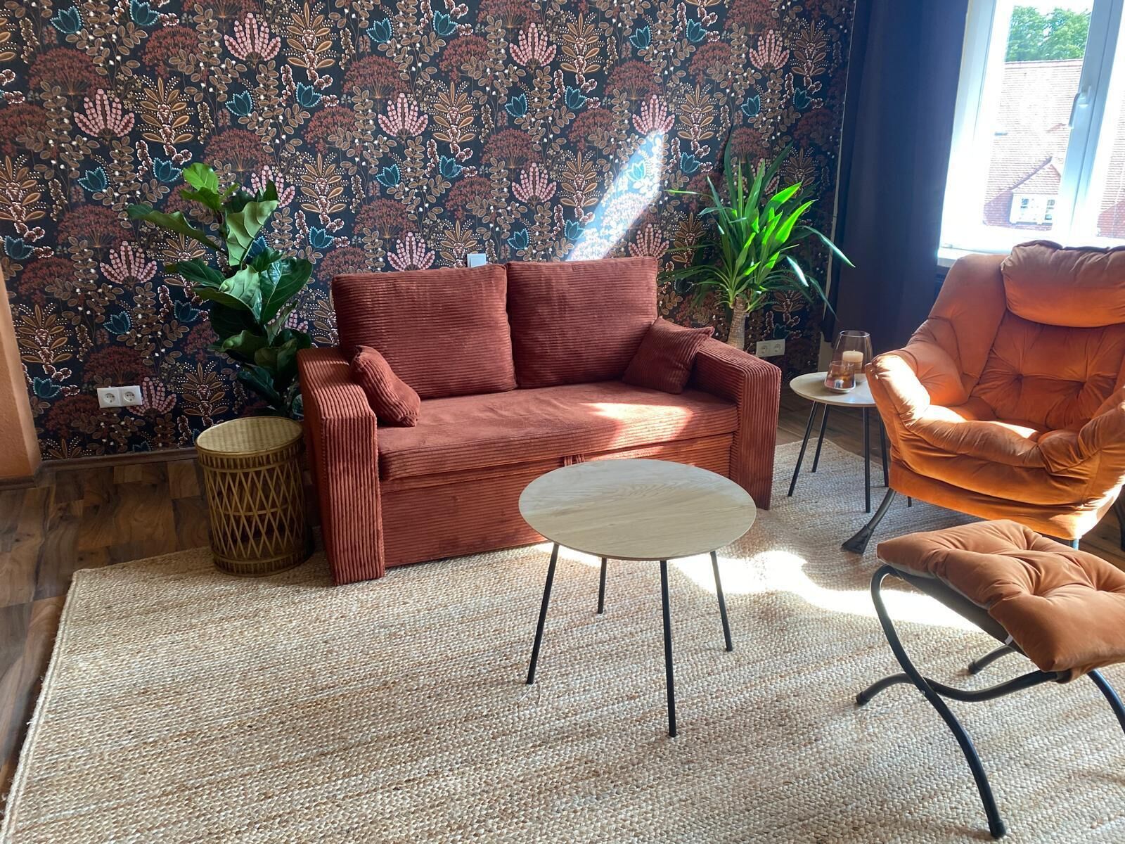 Condo tiện nghi đơn giản, quang cảnh thành phố | Bàn ủi/dụng cụ ủi quần áo, truy cập Internet không dây miễn phí 