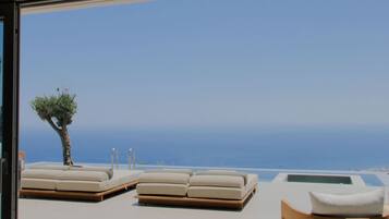 Villa, 2 camere da letto, piscina privata, vista mare | Vista spiaggia/mare