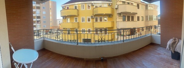 Appartement Confort, balcon, vue ville | Vue depuis le balcon