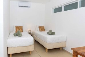 2 bedrooms, WiFi, bed sheets