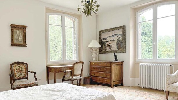 Classic Double Room - L'Auberge 91530  (Le Val-Saint-Germain)