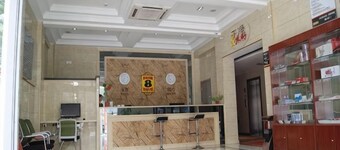 Super 8 Hotel (Zhenhua Shopping Center, Liaocheng Development Zone)