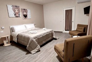 Comfort Double Room, Patio, City View