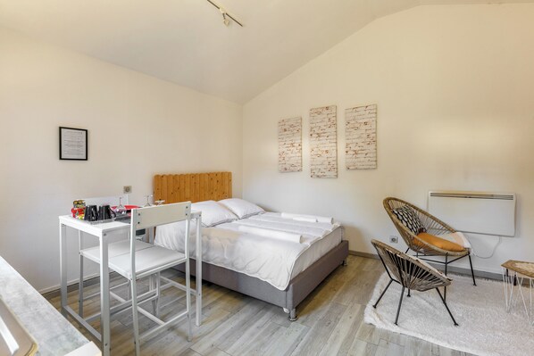 1 Schlafzimmer, WLAN, Bettwäsche