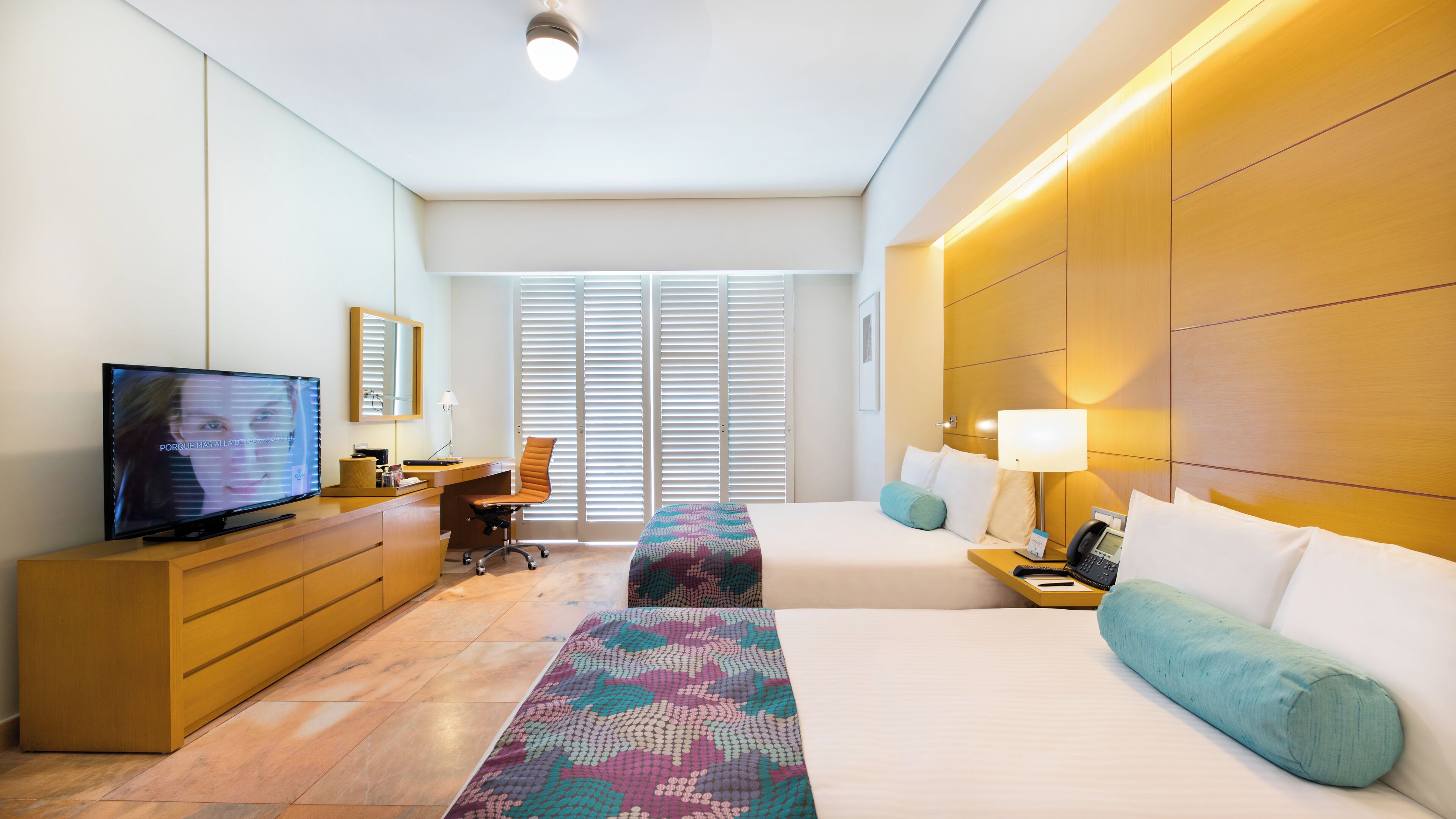 In-room safe, individually furnished, desk, laptop workspace