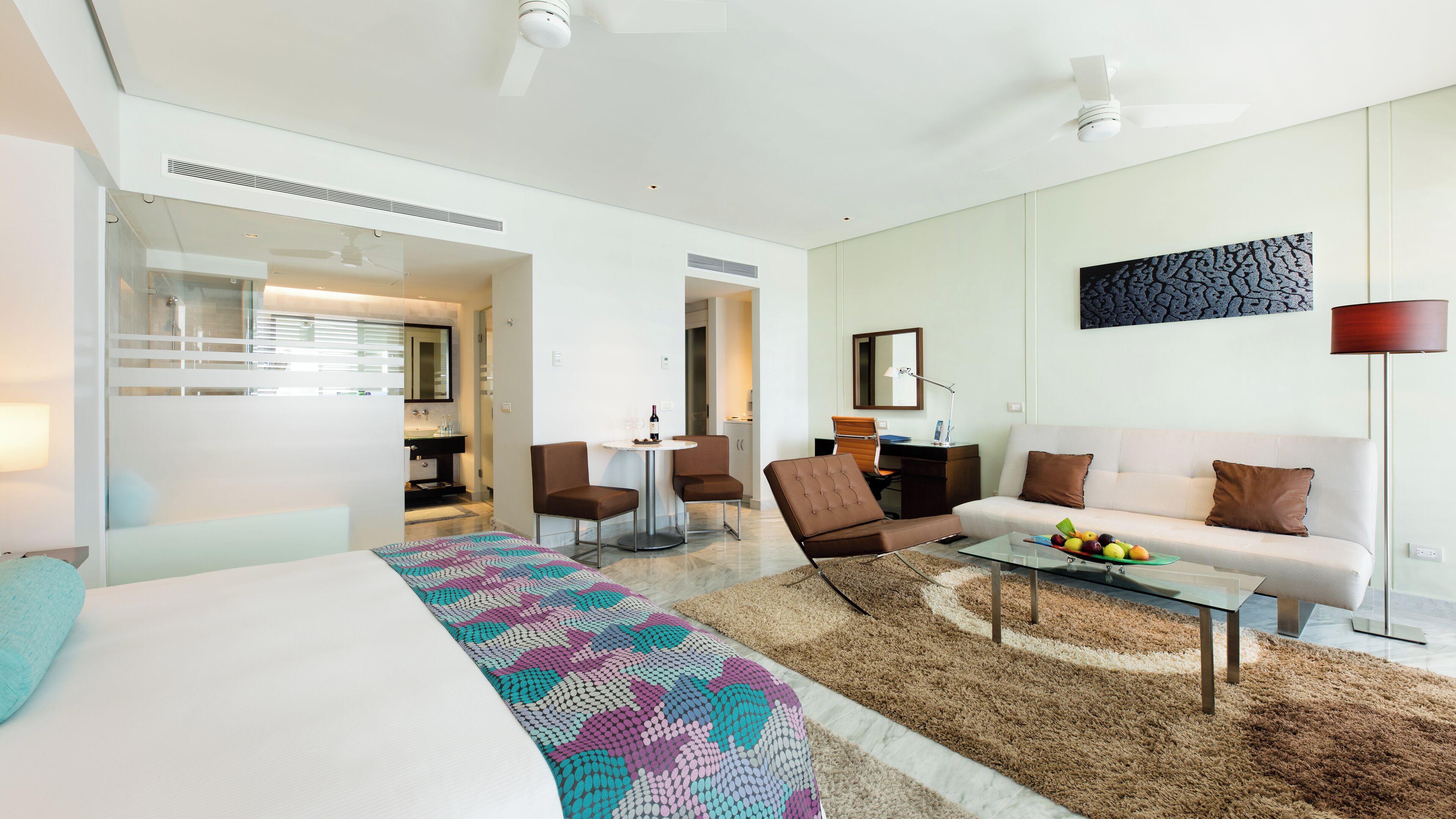 In-room safe, individually furnished, desk, laptop workspace