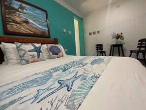 舒适单人房, 阳台 | 客房内保险箱、特色装修、特色家居、免费 WiFi