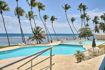 Beachfront Condos Las Olas Sleeps 6