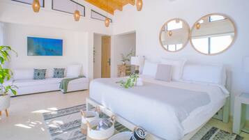 5 chambres, coffres-forts dans les chambres, bureau