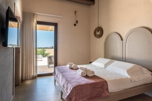 3 chambres, fer et planche à repasser, Wi-Fi gratuit, draps fournis