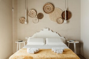 3 slaapkamers, een strijkplank/strijkijzer, gratis wifi, beddengoed