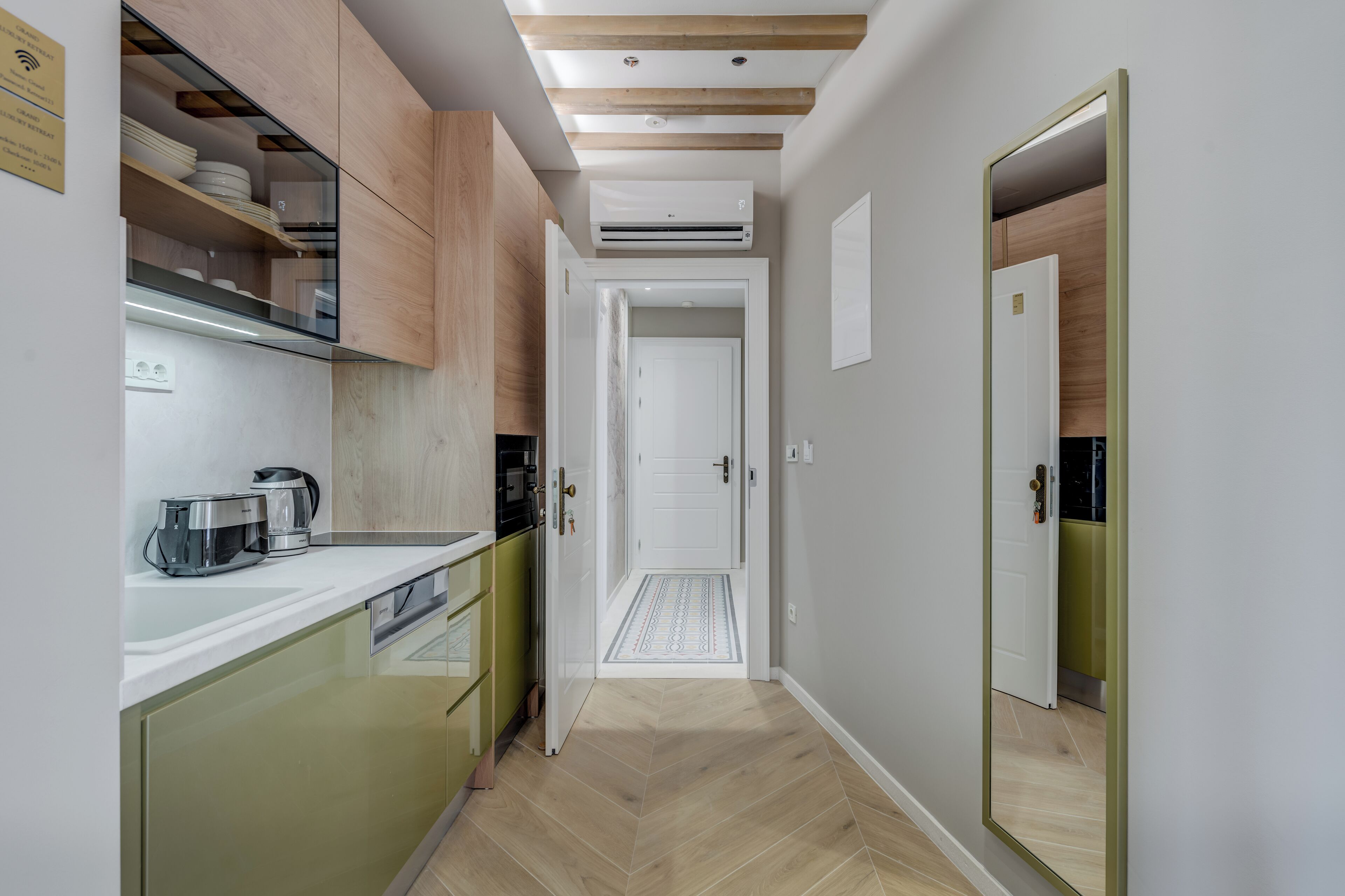 Photo - Grand Palace Luxury Retreat - Tale Of The Sea