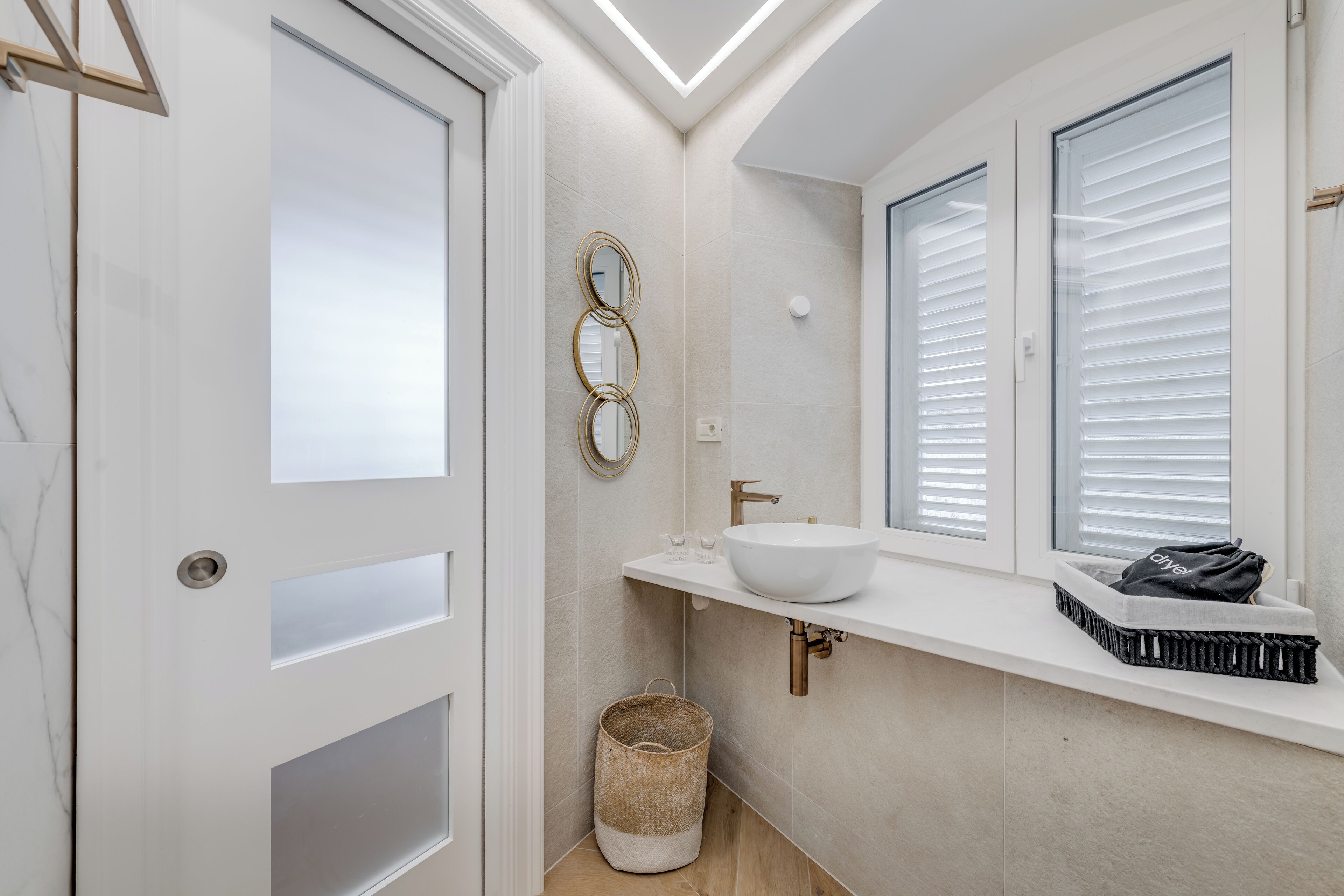 Photo - Grand Palace Luxury Retreat - Tale Of The Sea