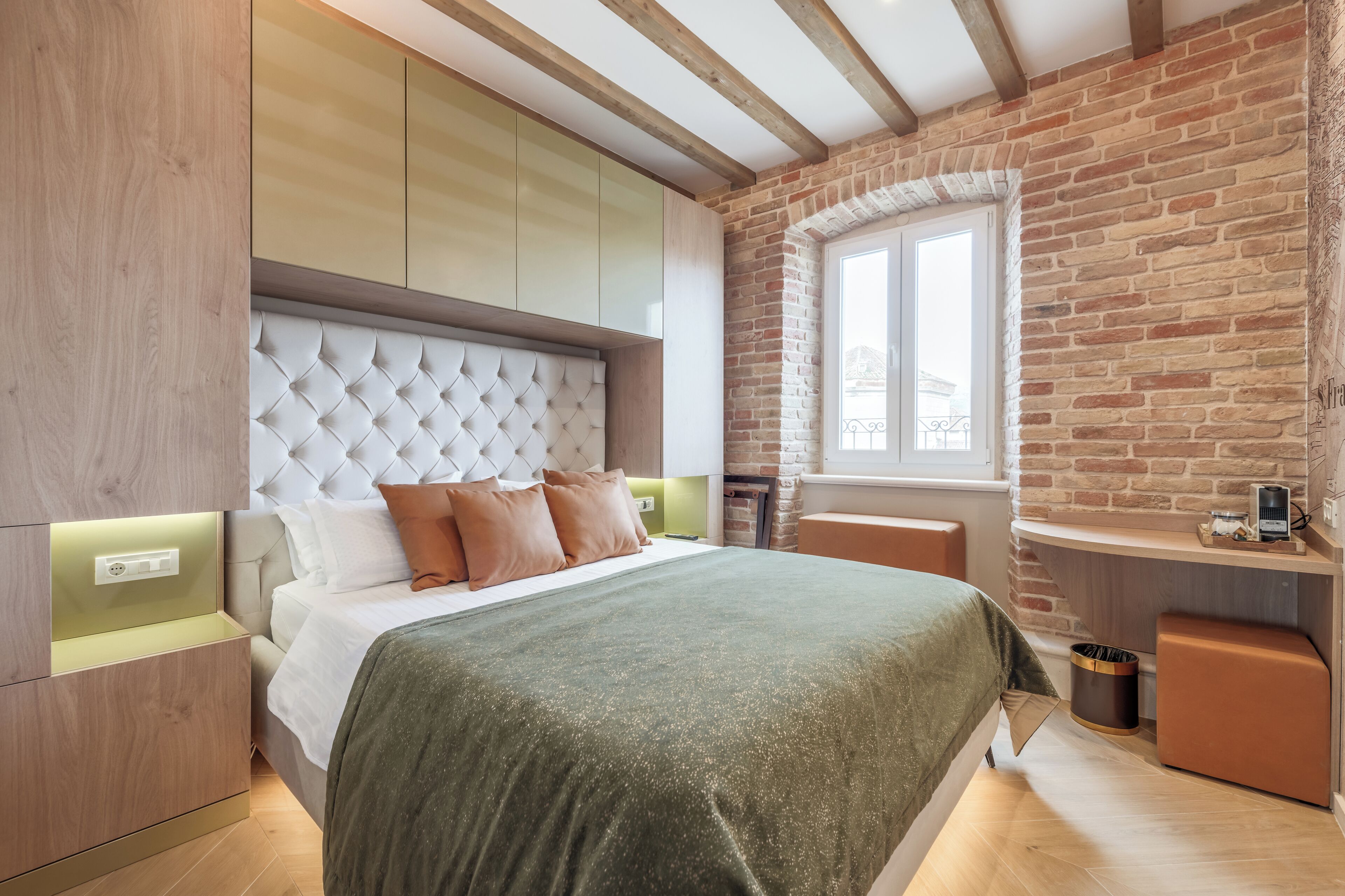 Photo - Grand Palace Luxury Retreat - Tale Of The Sea