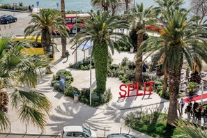 Kahden hengen deluxe-huone, merinäköala | Näkymä rannalle/valtamerelle