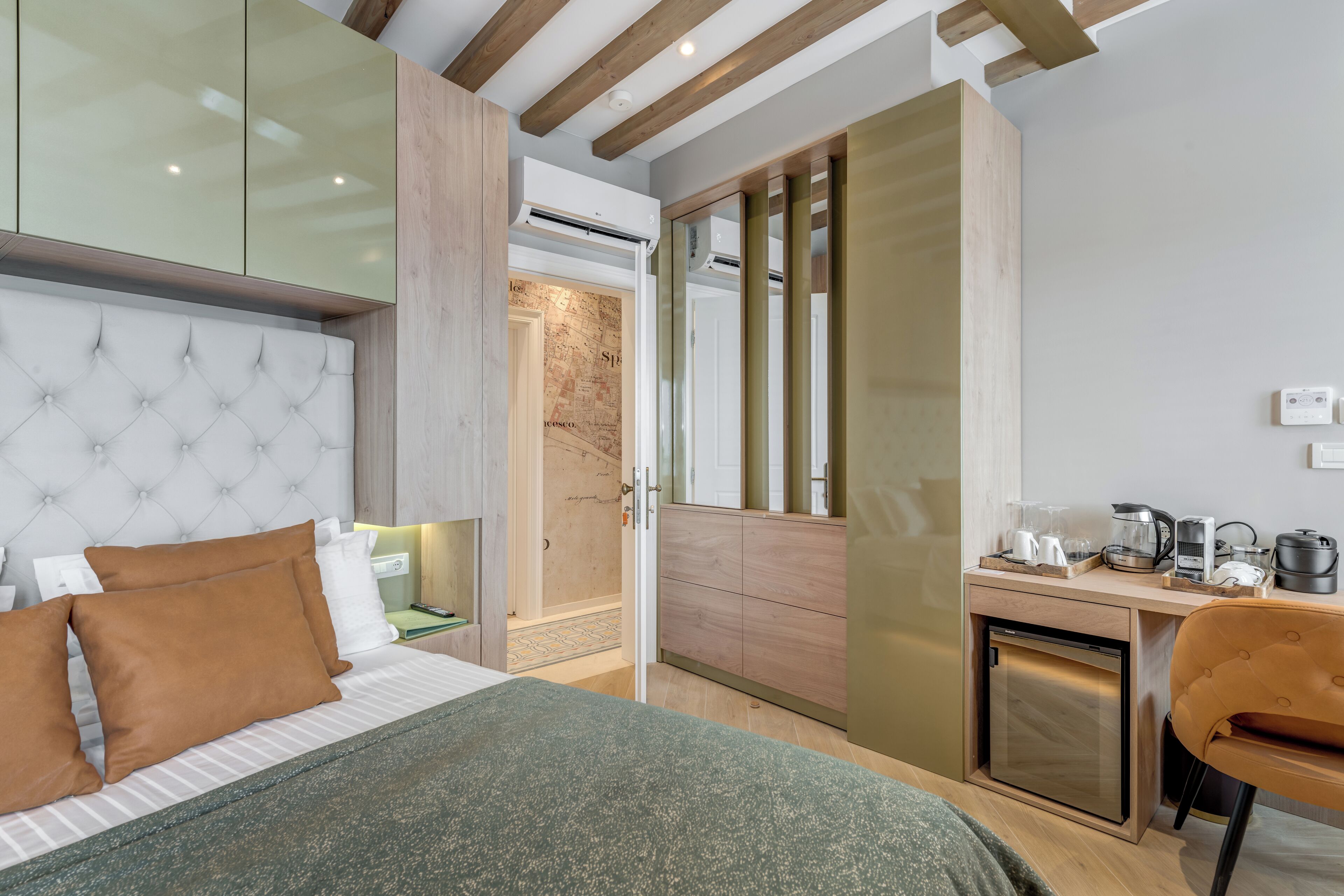 Photo - Grand Palace Luxury Retreat - Tale Of The Sea