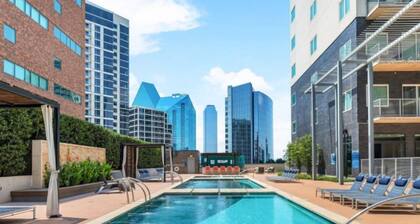 Spacious 1BR at Miro – Rooftop Pool & Entertainment Spaces