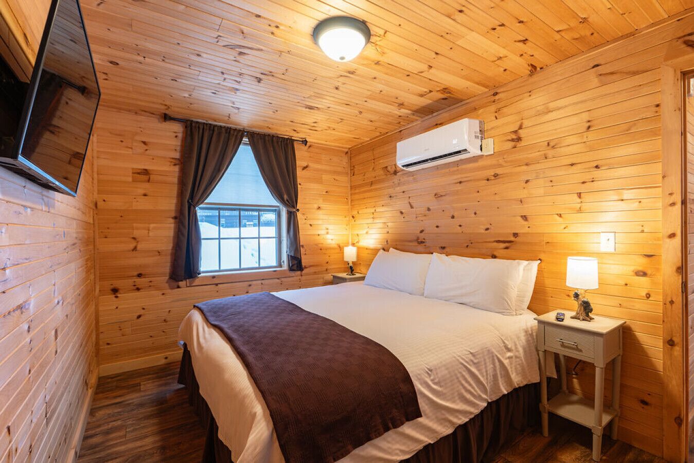1 bedroom, iron/ironing board, travel cot, WiFi