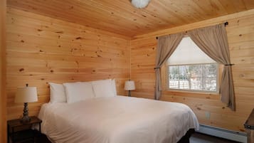 1 habitación, escritorio, tabla de planchar con plancha y wifi