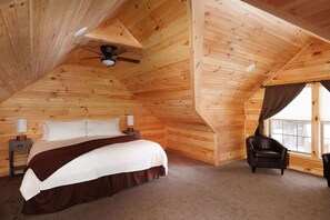 2 Schlafzimmer, Schreibtisch, Bügeleisen/Bügelbrett, WLAN