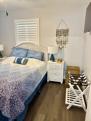 3 bedrooms, in-room safe, desk, iron/ironing board