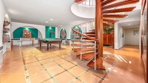 Chalet | Sala de juegos
