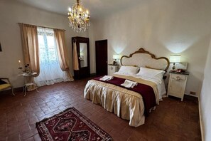 3 Schlafzimmer, Bügeleisen/Bügelbrett, Reisekinderbett, kostenloses WLAN