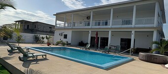 Private villa Bel Blanch, idyllic location 8 PCS