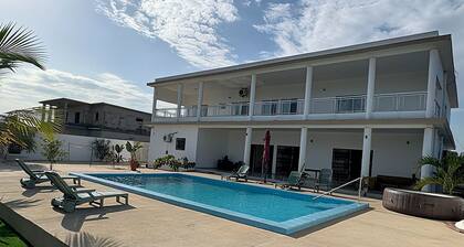 Private villa Bel Blanch, idyllic location 8 PCS