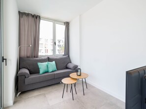 Apartment | Living room