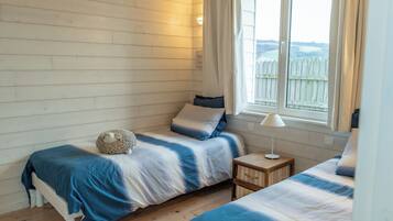 2 slaapkamers, een strijkplank/strijkijzer, wifi