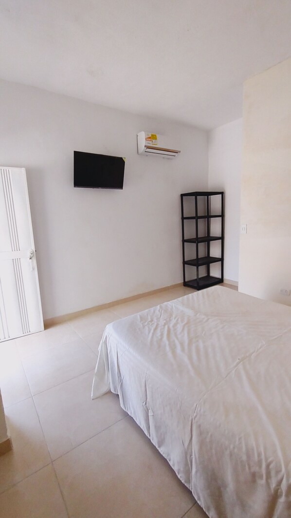 1 habitación, wifi y ropa de cama 