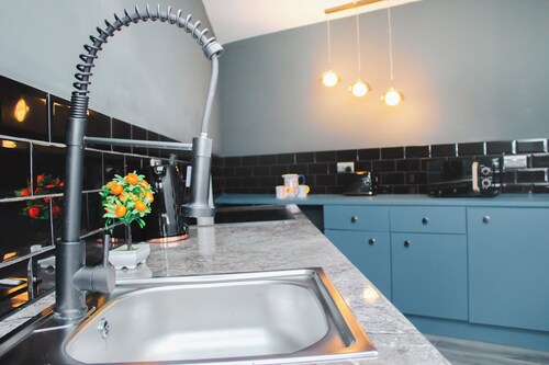 Charming 2Bedroom Studio - Cv1