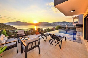 Porch - Villa Rainbow (Kas)