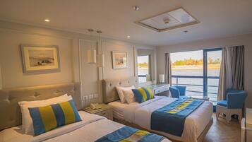1 bedroom, minibar, desk, soundproofing