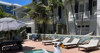 Duplex Heated Pool Walk to Beach