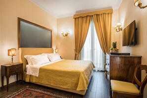 Apartment | 3 bedrooms, desk, Internet