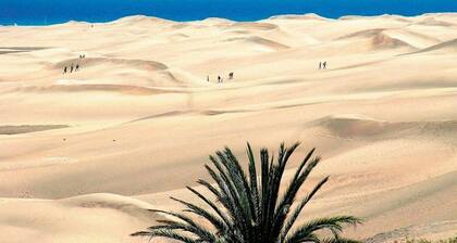 Villa in Maspalomas With Heated Pool & Golf Views