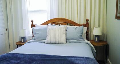 Coastal 3-BR Lower Near Lake MI and Downtown Sheboygan