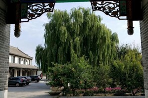 Unclassified image, 3 of 61, button - Xinzhuang Seafood Hotel (Zhaoyuan)