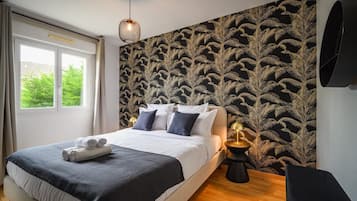 3 chambres, fer et planche Ă repasser, Wi-Fi, draps fournis