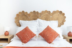 1 quarto, acesso à internet, roupa de cama