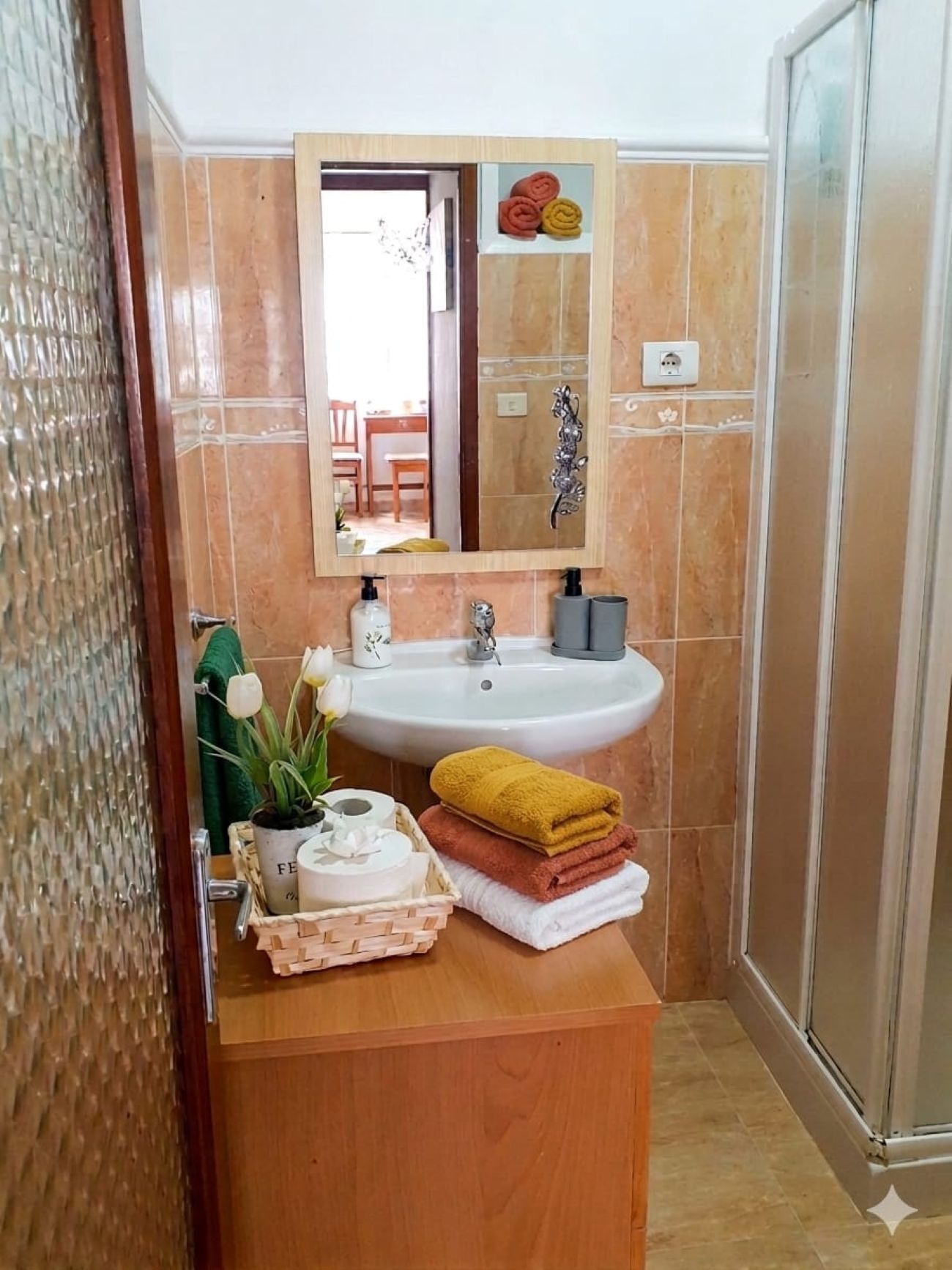 Apartment, 2 Schlafzimmer, Raucher, Balkon | Badezimmer | Toilettenpapier