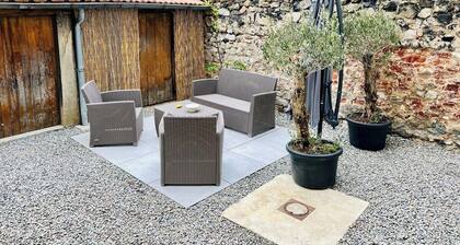 La Jungle d'Orient ~ Confort ~ Garage à vélos