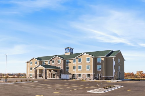 Cobblestone Hotel & Suites - Eaton